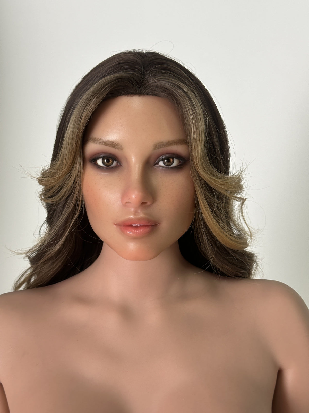 Monnette: French Escort Sex Doll