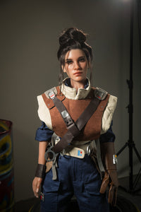 Ren: muñeca sexual de piloto de combate