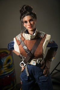 Ren: muñeca sexual de piloto de combate