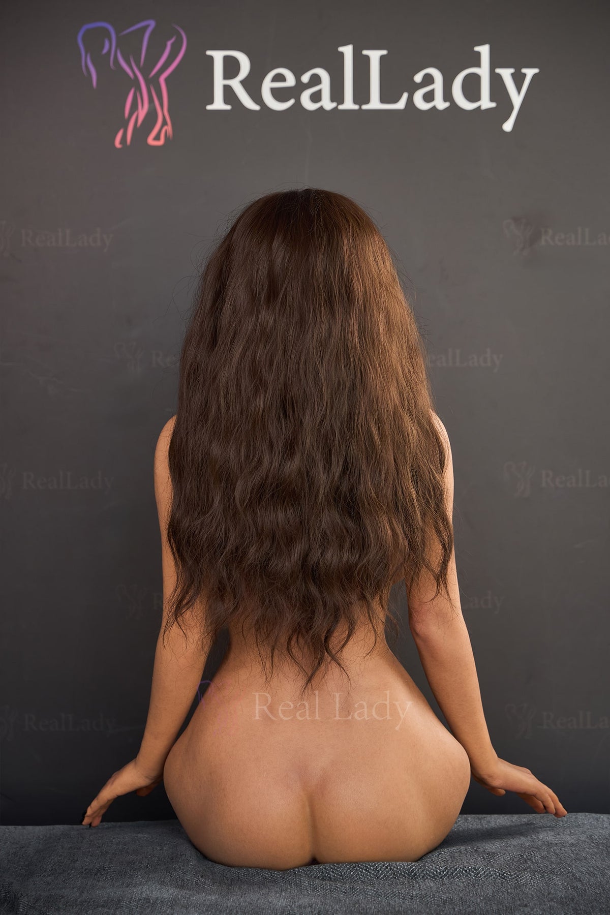 Calix: Muñeca sexual diosa de la jungla