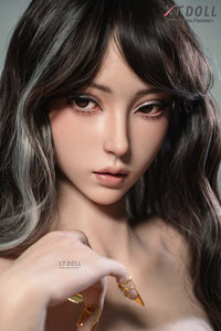 Izelle: Office Babe Sex Doll