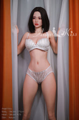 Lin: muñeca sexual de belleza tailandesa