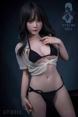 Lia : 귀여운 아시아 여자 친구 섹스 인형