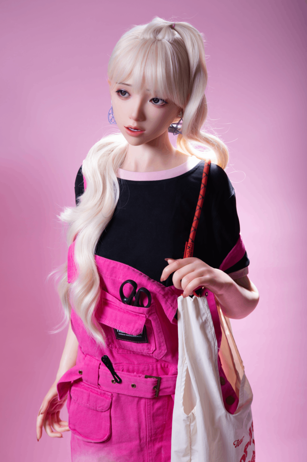 Evanthe: Artistic Teen Sex Doll