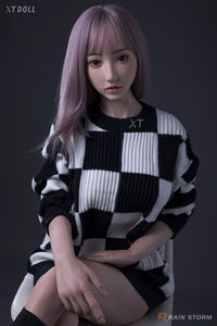 Kiko: muñeca sexual asiática tímida