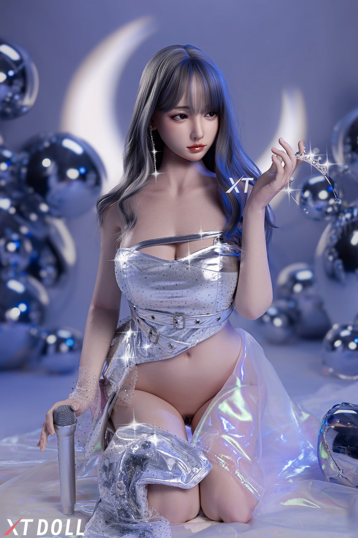 Charlene: Muñeca sexual KTV Queen