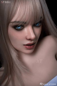 Mystique: muñeca sexual sobrenatural