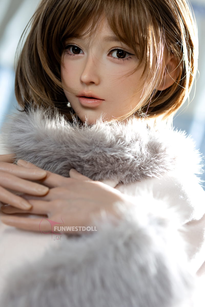 Amy: Winter Lover Sex Doll