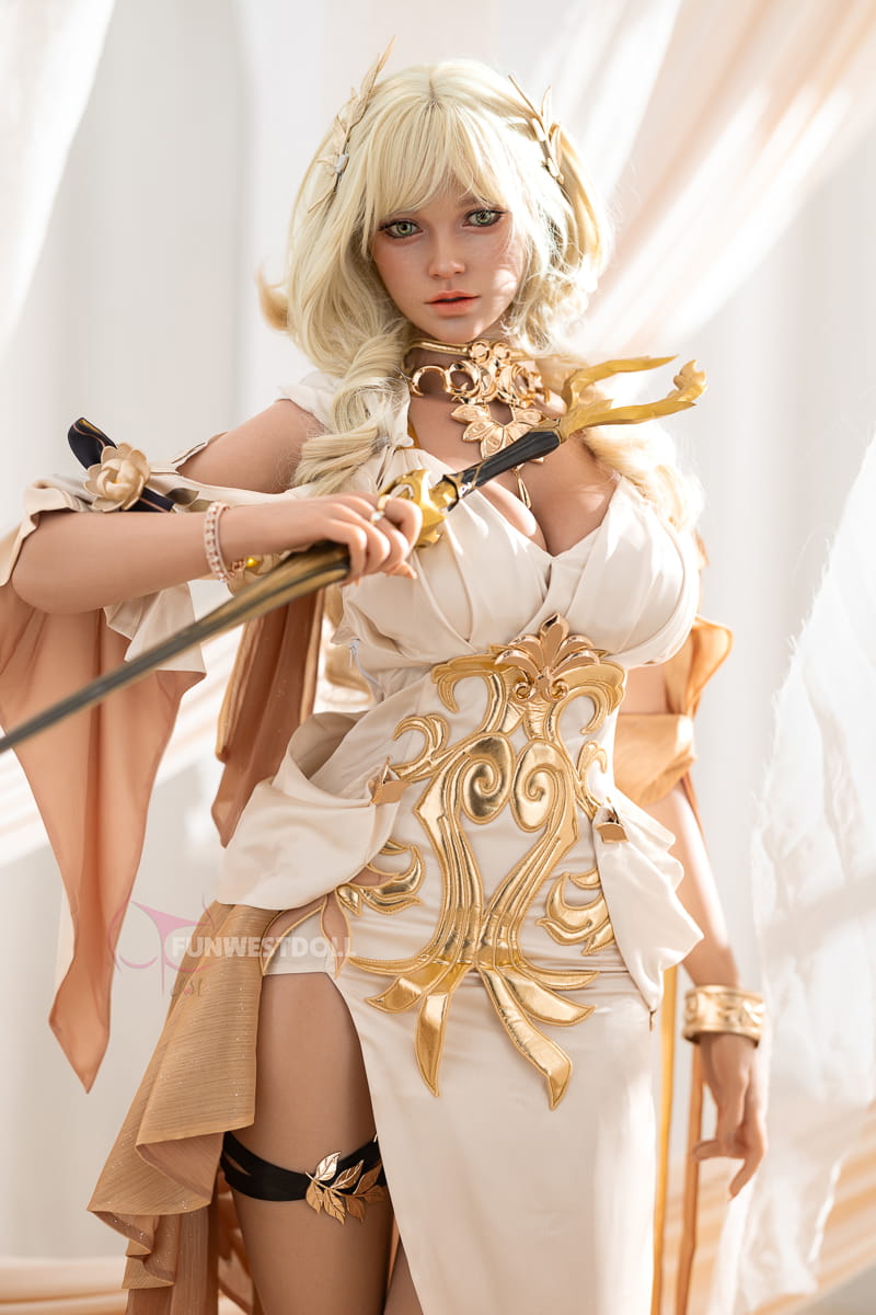 Bella: Sun Goddess Sex Doll