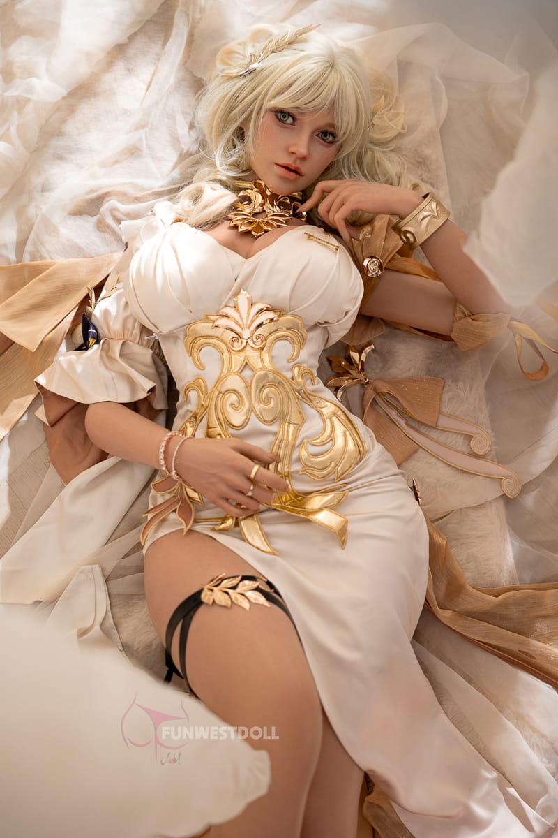 Bella: Sun Goddess Sex Doll