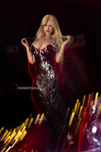 Lyra: Nightclub Singer Sex Doll