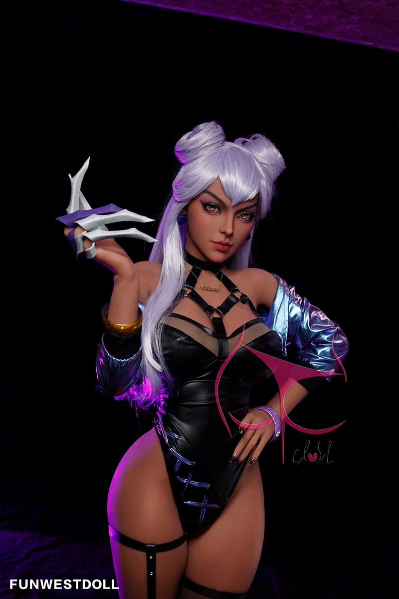 Winslow: Freaky Fantasy Sex Doll