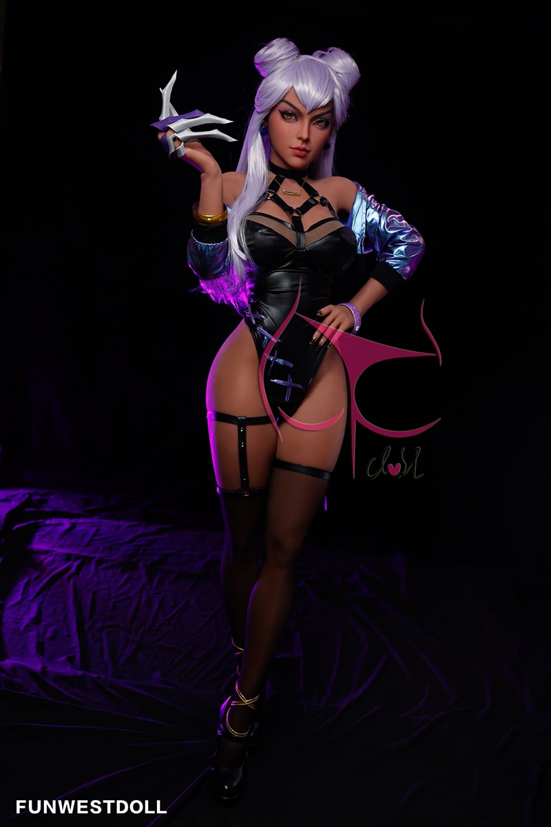 Winslow: Freaky Fantasy Sex Doll