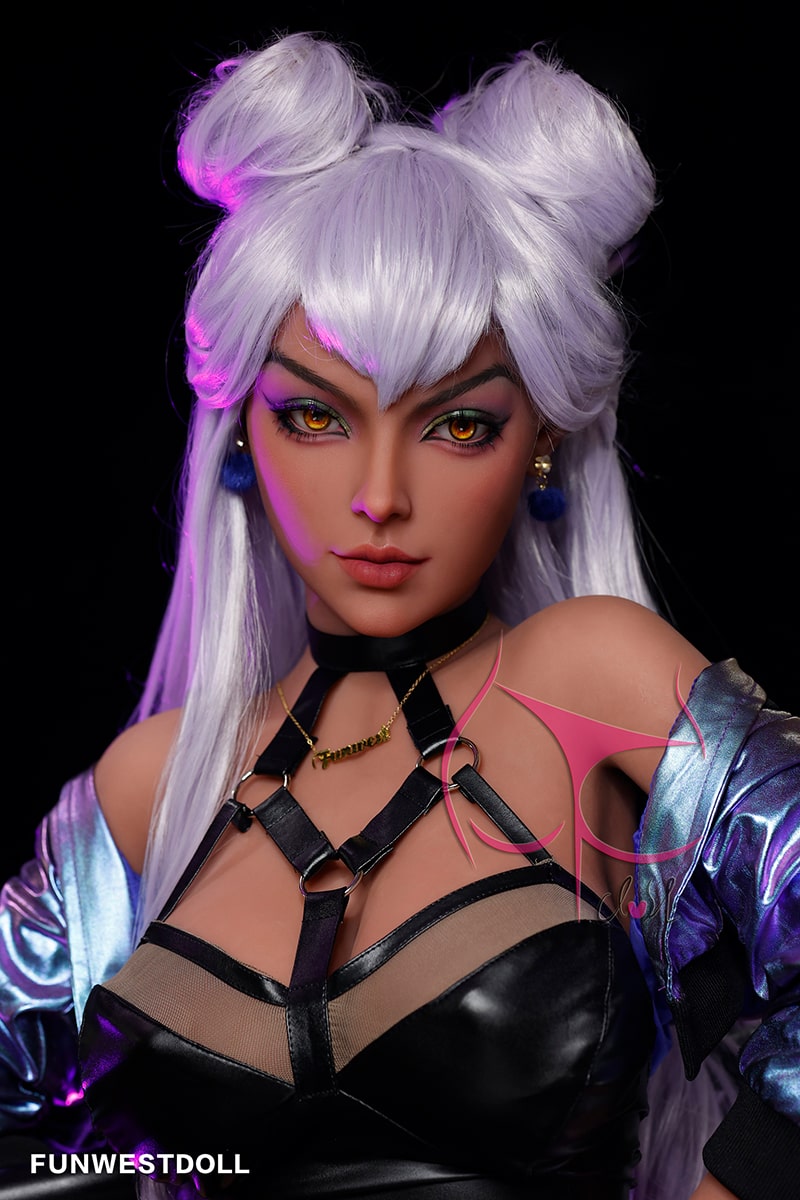 Winslow: Freaky Fantasy Sex Doll