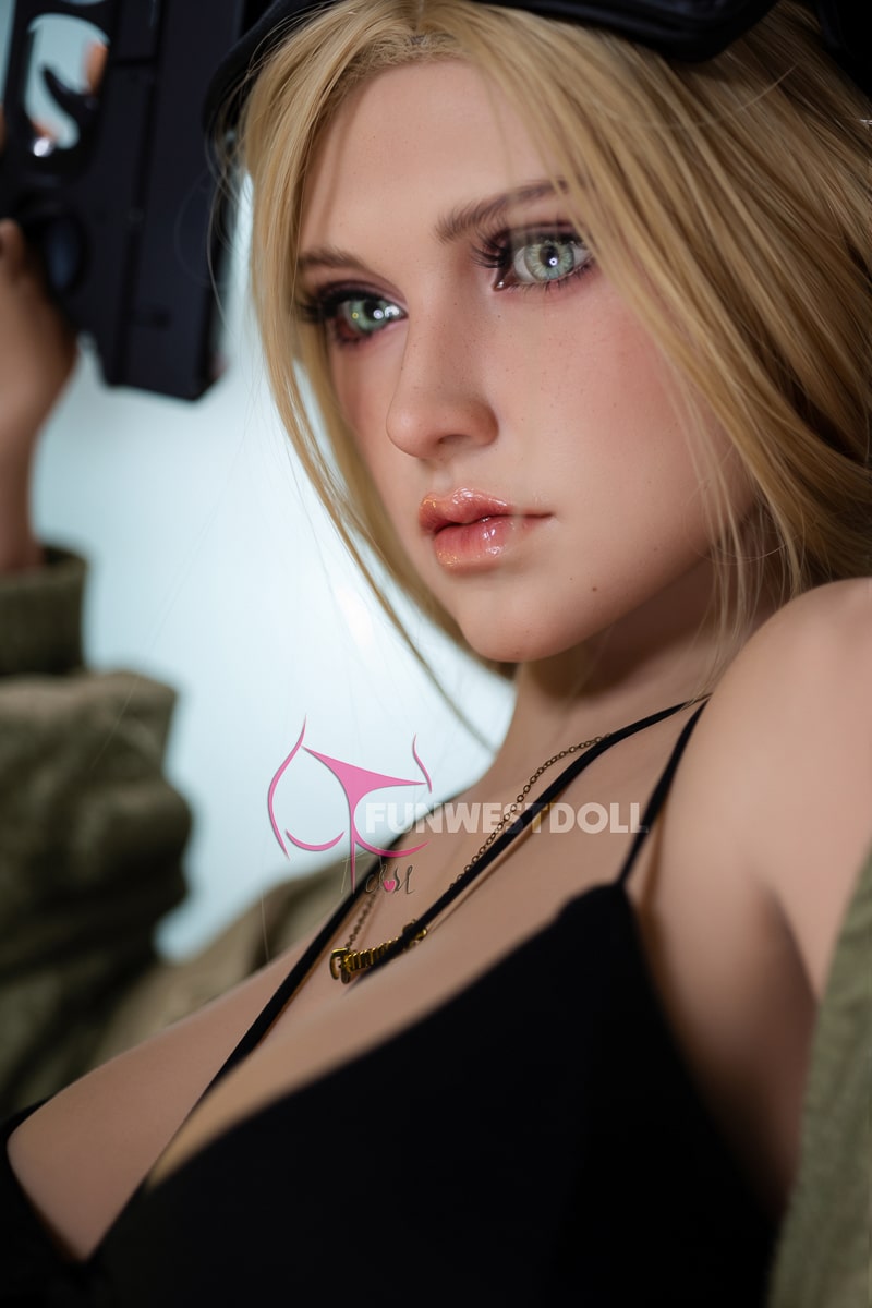 Talvi: Badass Blonde Sex Doll