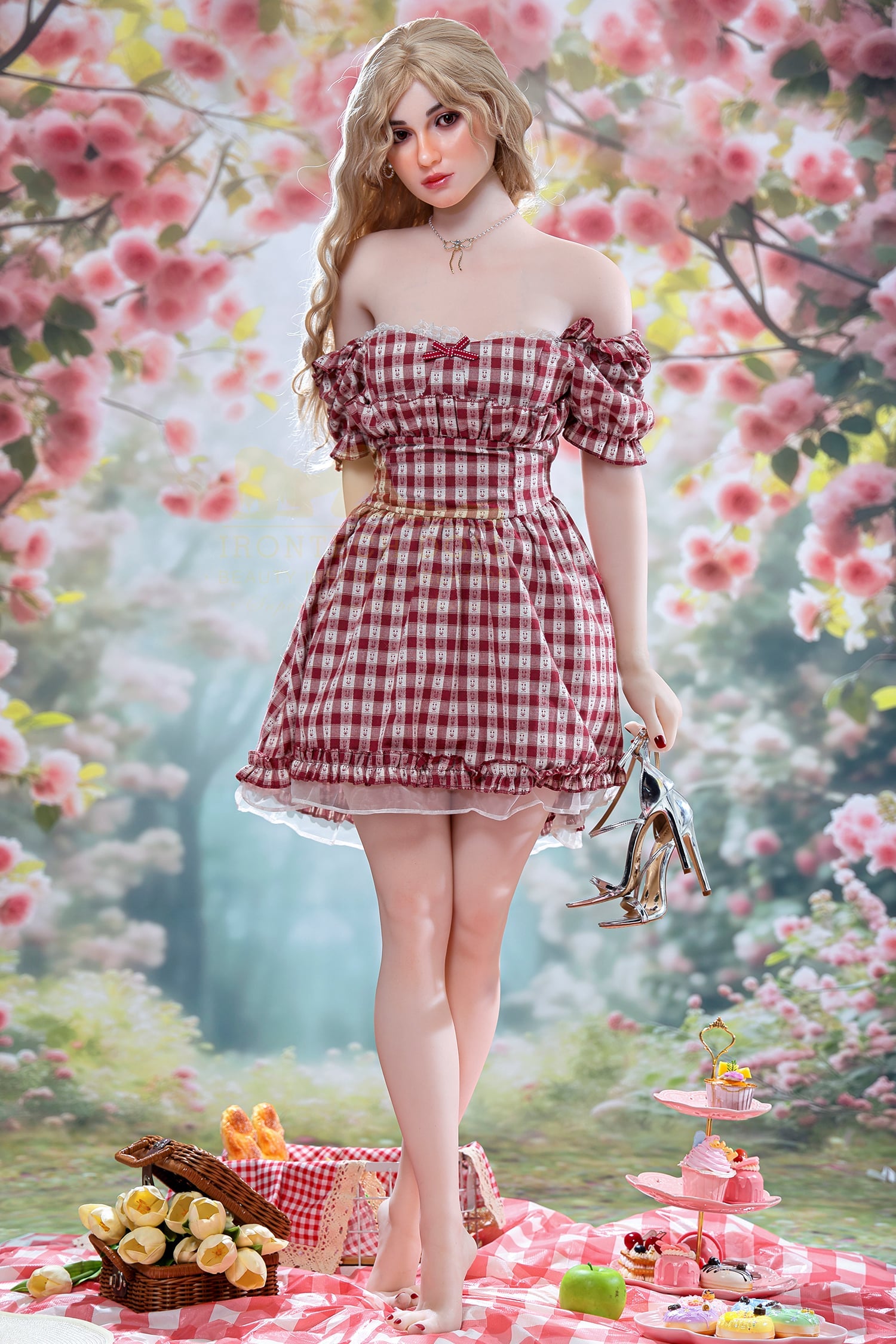 Fayla: Spring Picnic Sex Doll