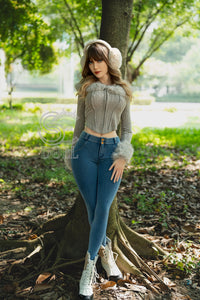 Clarissa: muñeca sexual para cita de picnic