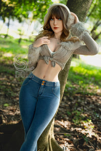 Clarissa: muñeca sexual para cita de picnic