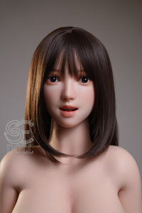 Yuuka: muñeca sexual japonesa tetona