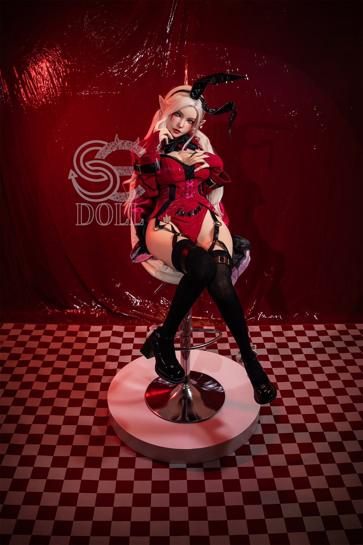 Aryana: Sexy Blood Elf Sex Doll