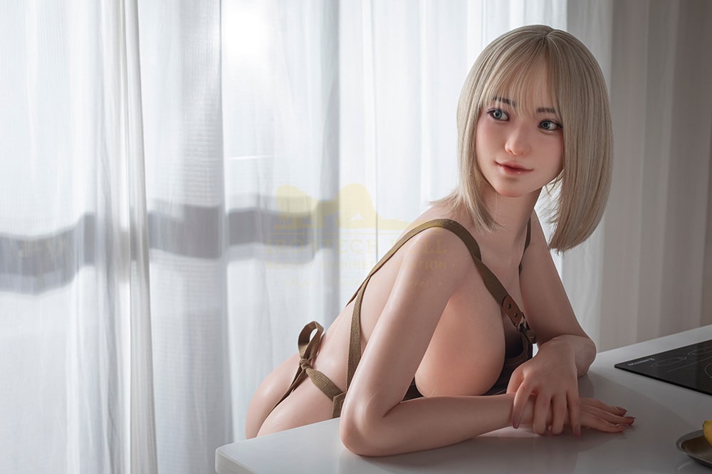 Fifi: Busty Girlfriend Sex Doll