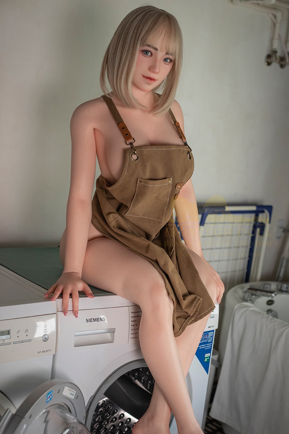 Fifi: Busty Girlfriend Sex Doll
