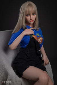 Belle: секс-кукла только для фанатов