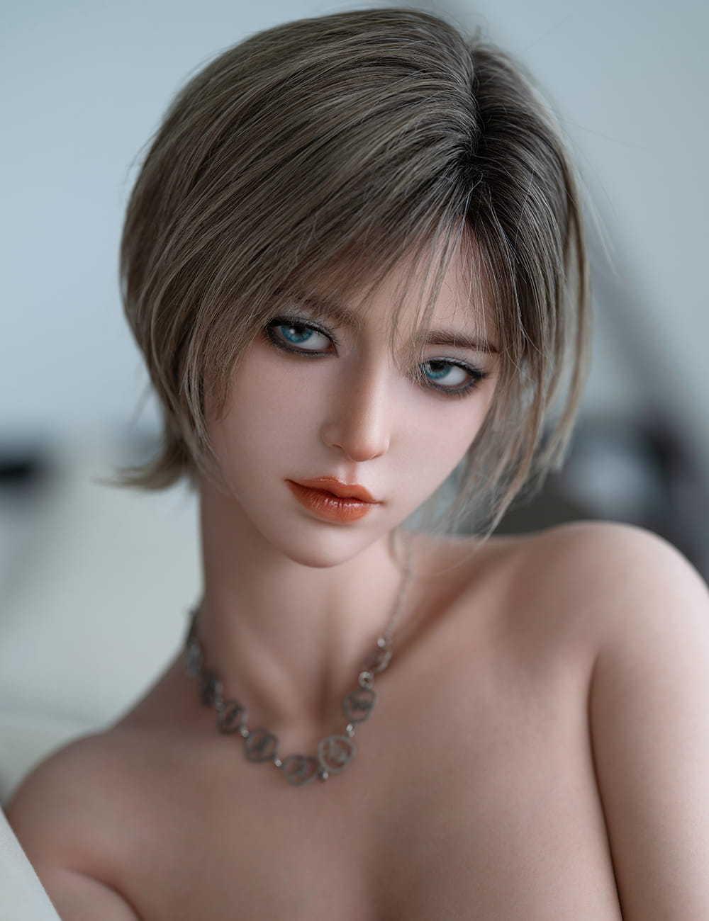 Wan: Short-Hair Asian Sex Doll