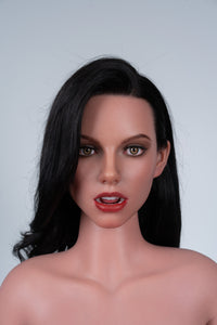 Tori: Muñeca sexual de grandes tetas