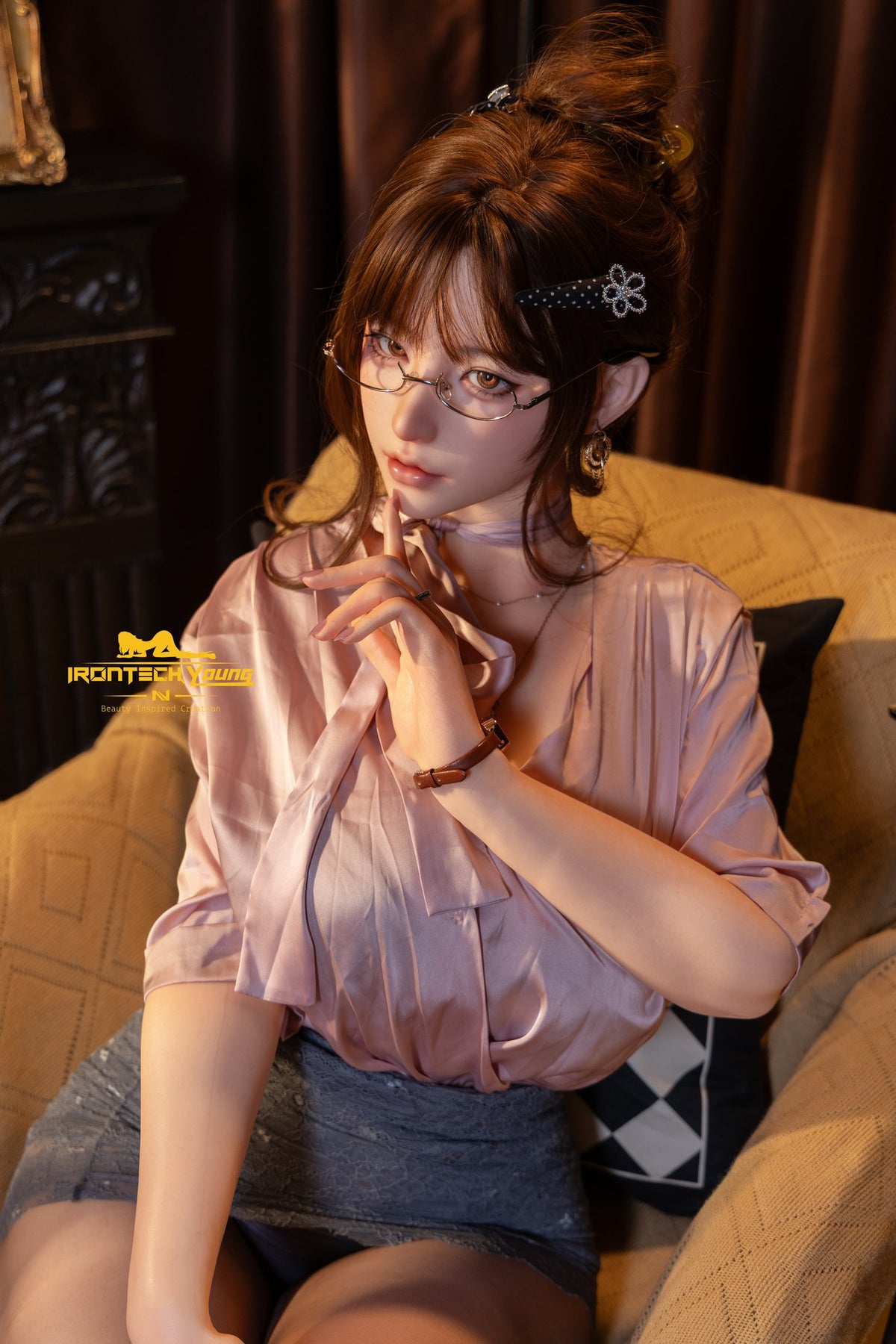 Sia: Graceful Secretary Sex Doll
