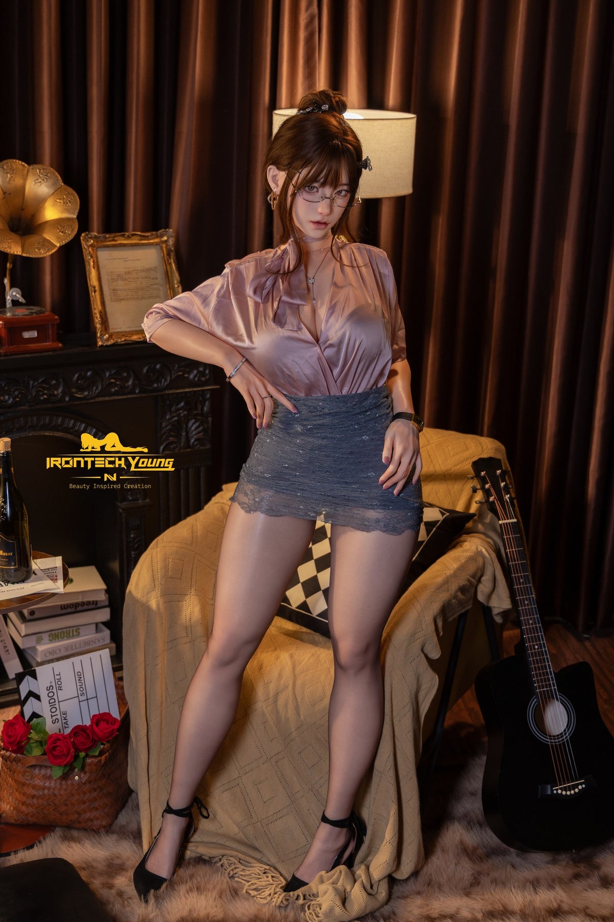 Sia: Graceful Secretary Sex Doll