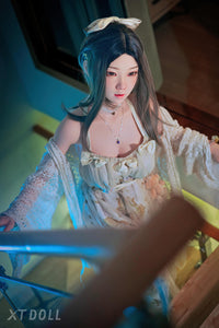 Yin: muñeca sexual princesa coreana