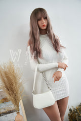 Harriet: muñeca sexual alta y con curvas